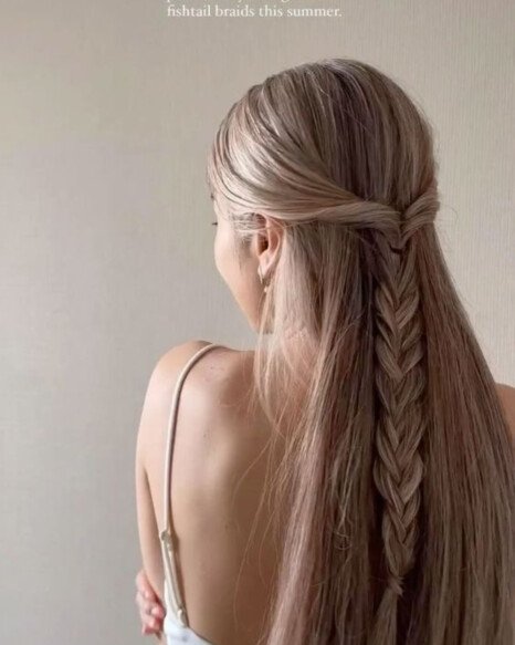 Half-Up Fishtail Braid